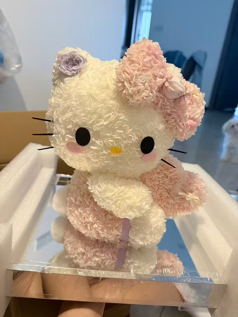 粉色爱心KITTY